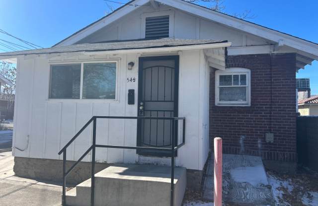 MidTown 1 Bed 1 Bath Home