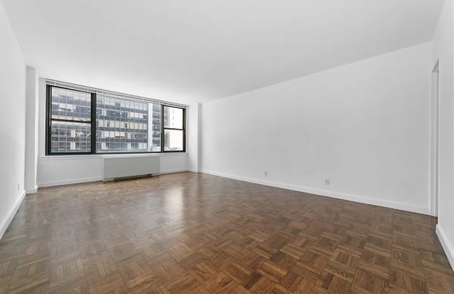 65 W 55th St - 65 West 55th Street, New York City, NY 10019