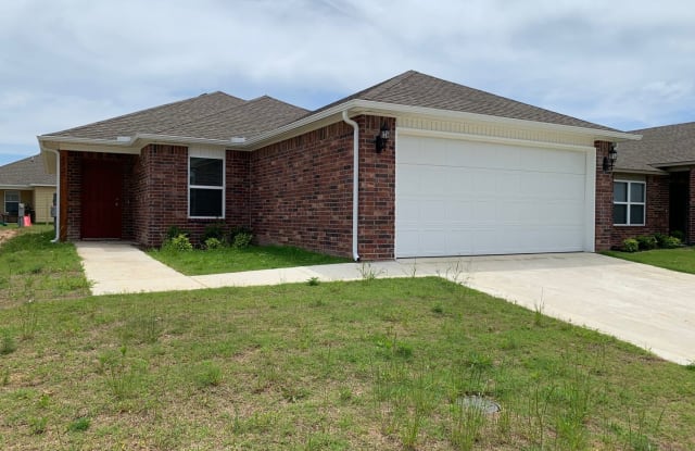 4727 W Hoover Loop - 4727 West Hoover Loop, Fayetteville, AR 72704