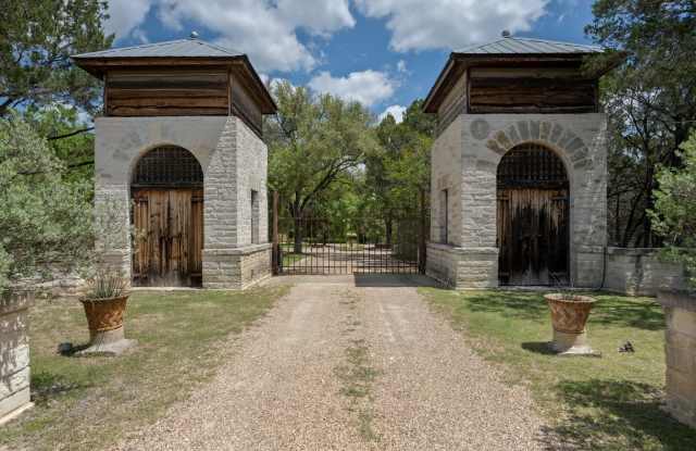 907 Crystal Creek Drive