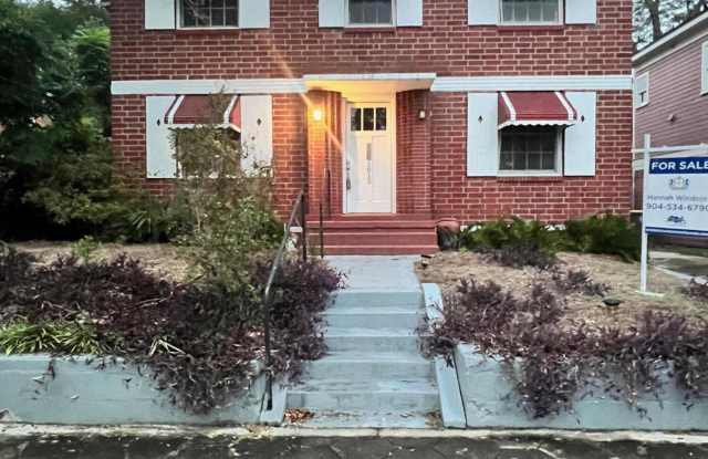 Photo of 1615 COPELAND Street