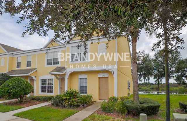 2462 Lake Woodberry Circle