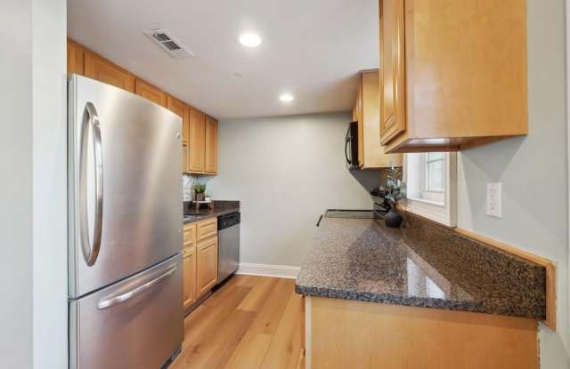 104 Rondak Circle SE