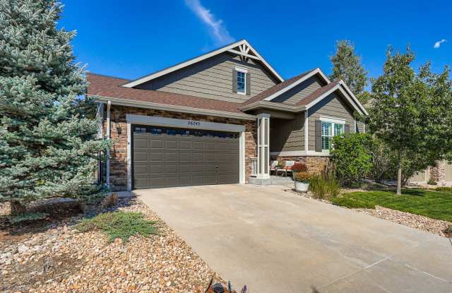 Beautifully maintained 5‑bedroom home with a large finished basement, club access, and top-rated schools