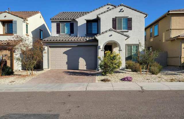 8746 W Solano Drive