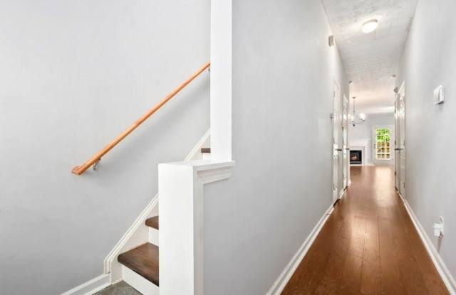 786 Brookside Parc Lane