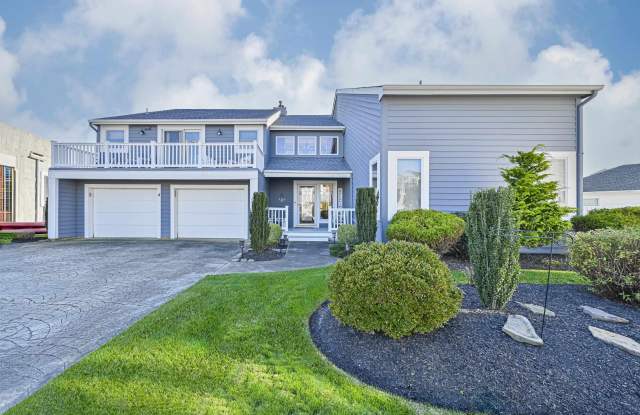 4 Ockenlander Ct