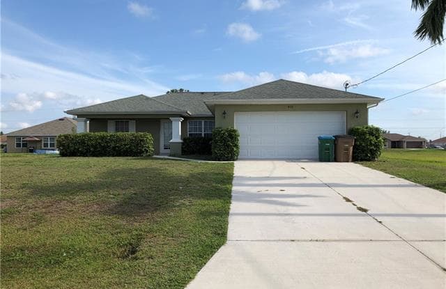 410 NW 11th ST - 410 Northwest 11th Street, Cape Coral, FL 33993