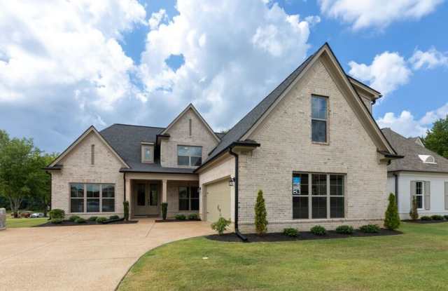8027 Christian Ct
