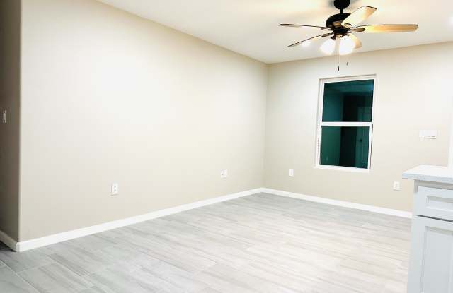 2220 Northridge Avenue