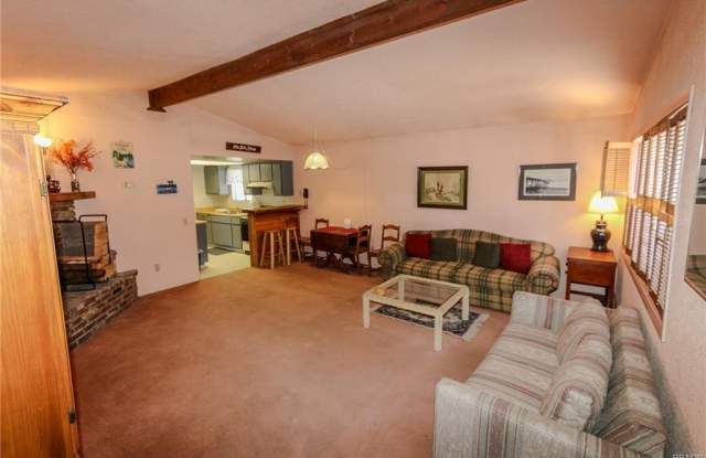 407 Elysian Boulevard