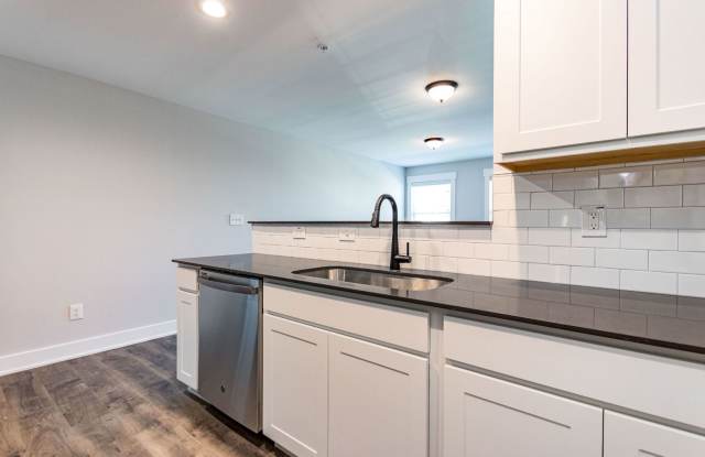 711 N. O'Neil Street