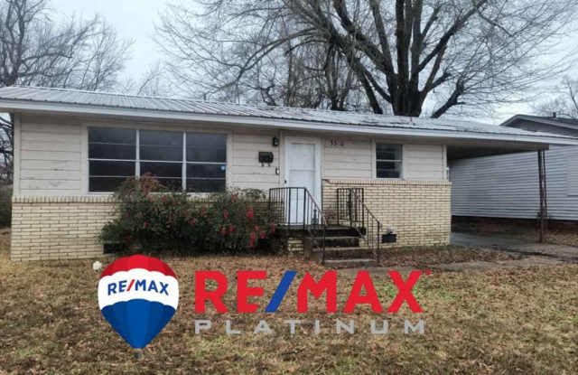 3300 Daffodil St.
