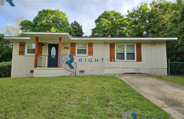 4 Bed 2 Bath Home in Columbus