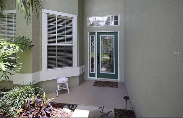 5324 COTTONWOOD TREE CIRCLE