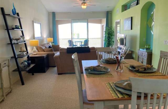 6644 7TH AVENUE CIRCLE W