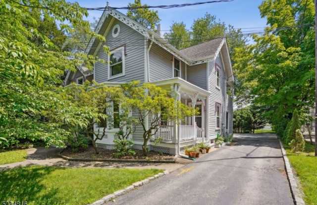 28 Franklin Pl - 28 Franklin Place, Summit, NJ 07901