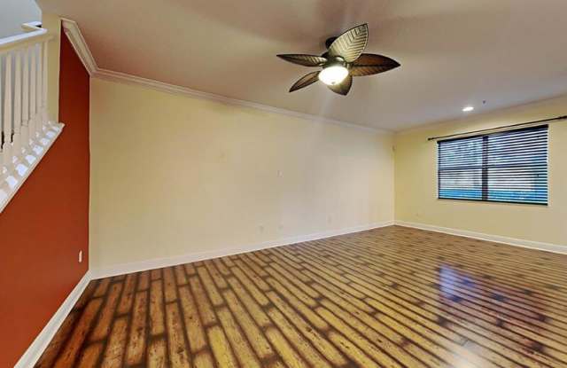 1942 Michael Tiago Cir