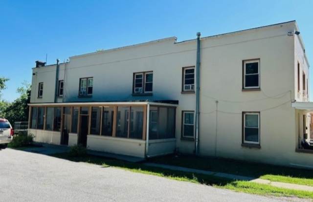 54 Mill St