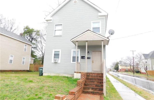 327 W 30th Street - 327 West 30th Street, Norfolk, VA 23508