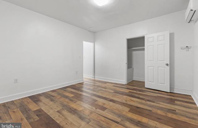 1512 ISHERWOOD STREET NE