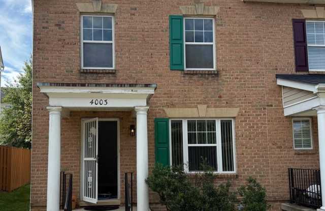 4003 BLAKNEY Lane SE