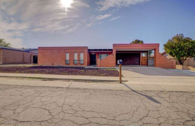 EASTSIDE LOCATION!!!