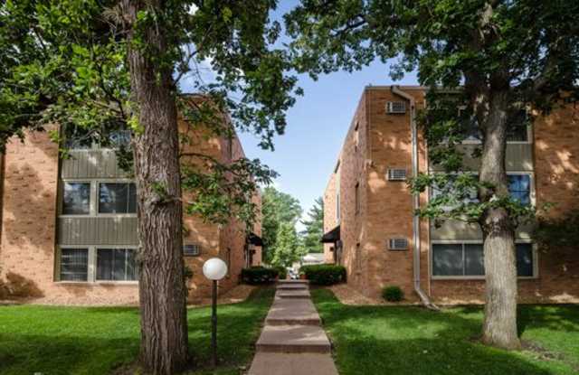 Robinwood Apartments