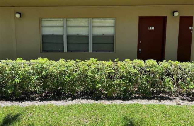 Photo of 13475 SW 9th St