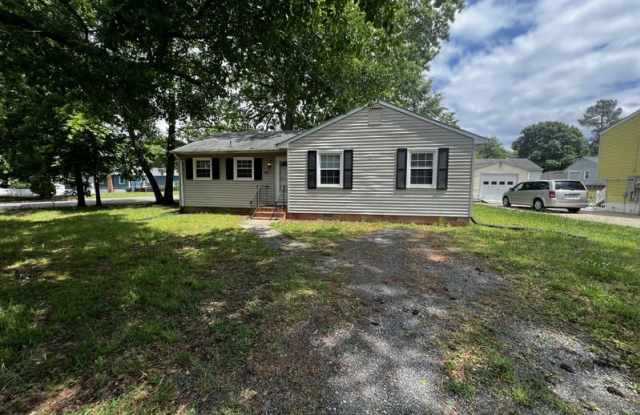 4601 Greatwood Dr - 4601 Greatwood Drive, Montrose, VA 23231