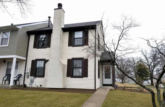 601 MAGNOLIA Court