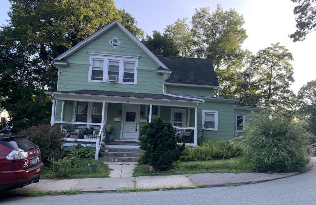 10 Brown Street