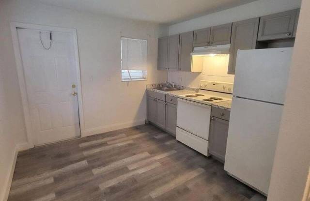 105 SW 12th Avenue unit: 107B