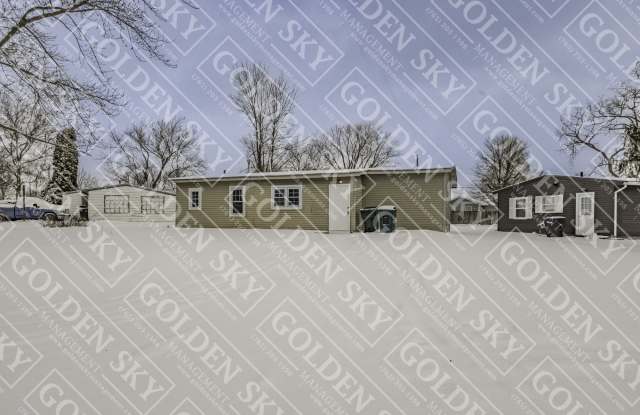 616 East Pine Street