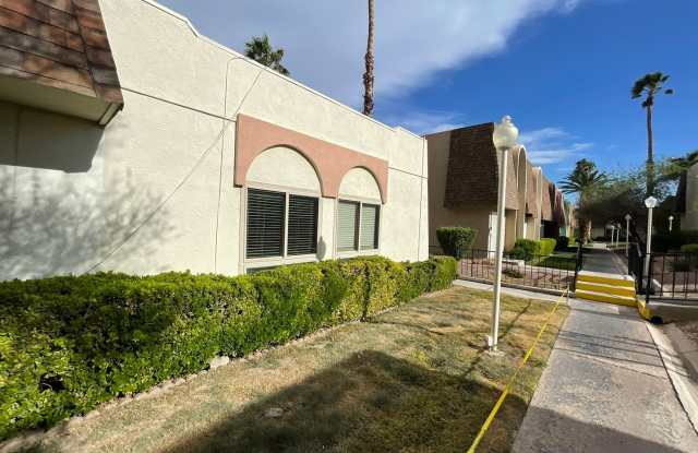 3451 Garden East Drive