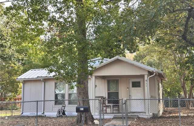 511 Mckie Street