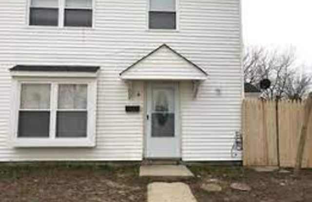 Spacious 2 Bedroom TownHouse! - 3 Linden Court, Camden County, NJ 08081