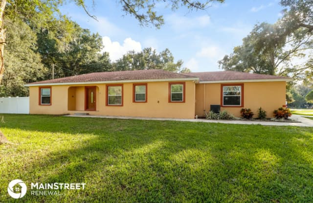 1170 Lincoln Avenue - 1170 Lincoln Avenue, Masaryktown, FL 34604