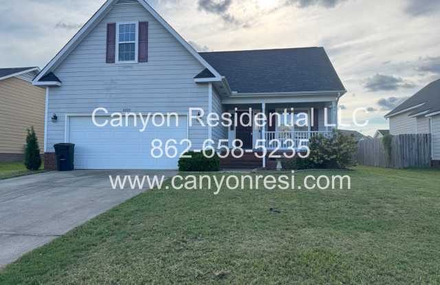 Spacious 3-Bedroom Home for Rent in Fayetteville