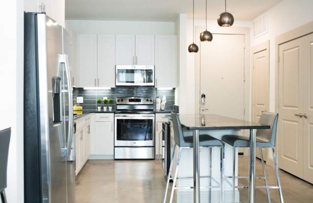 Magnolia at Inwood Village