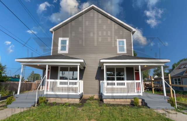 10 N Keystone Avenue