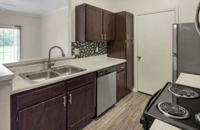 1900 Aquarena Springs Dr, #1212