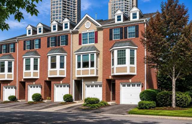 239 BROWER CT