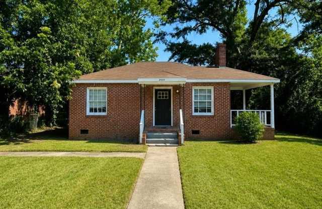 2505 Heard Street