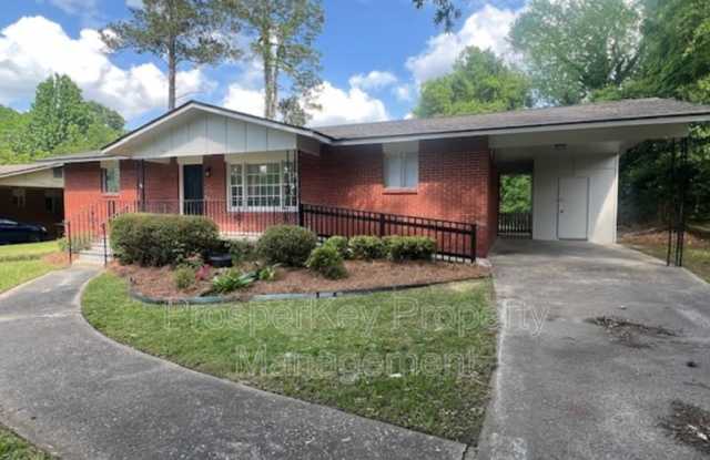 708 Wright Dr