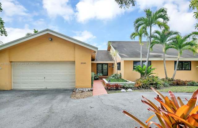 10240 SW 91st St - 10240 Southwest 91st Street, Kendall, FL 33176