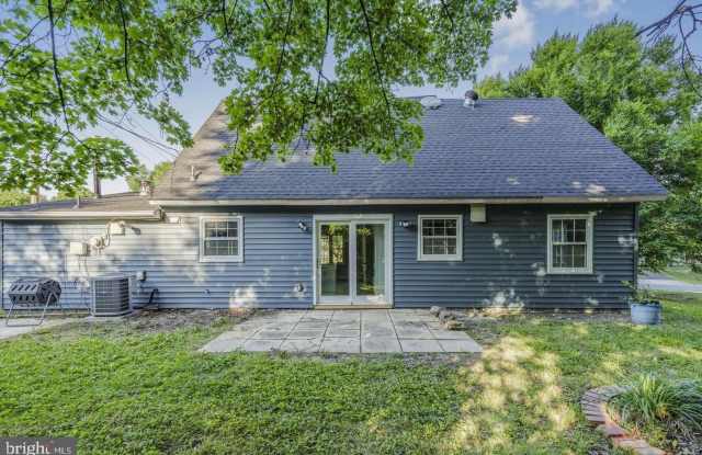 4912 ROCKY SPRING LANE