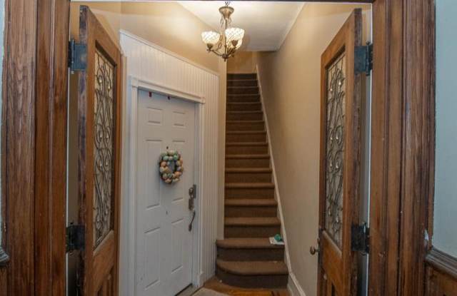 4237 Sansom Street - 1