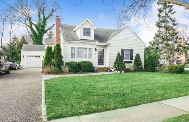 8 Gen Mclean Drive