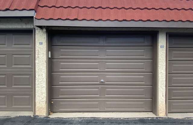 817 Country Club Drive Southeast